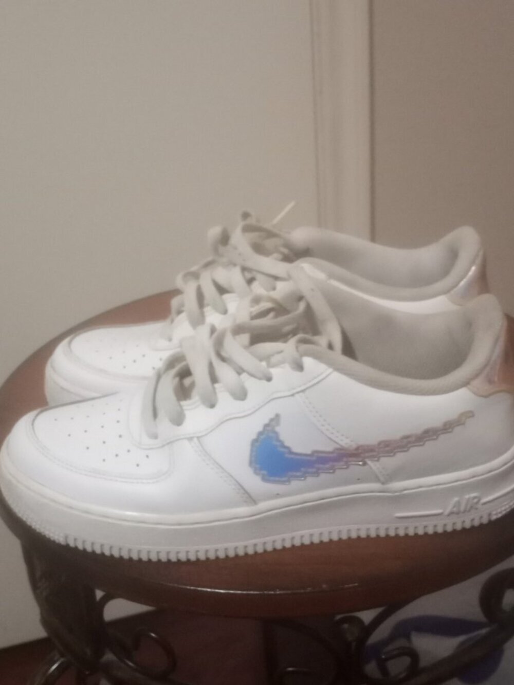 Nike Air Force GS White Leather Digital Swoosh Youth Sneakers CW1577-100 Size 7Y - Picture 9 of 14